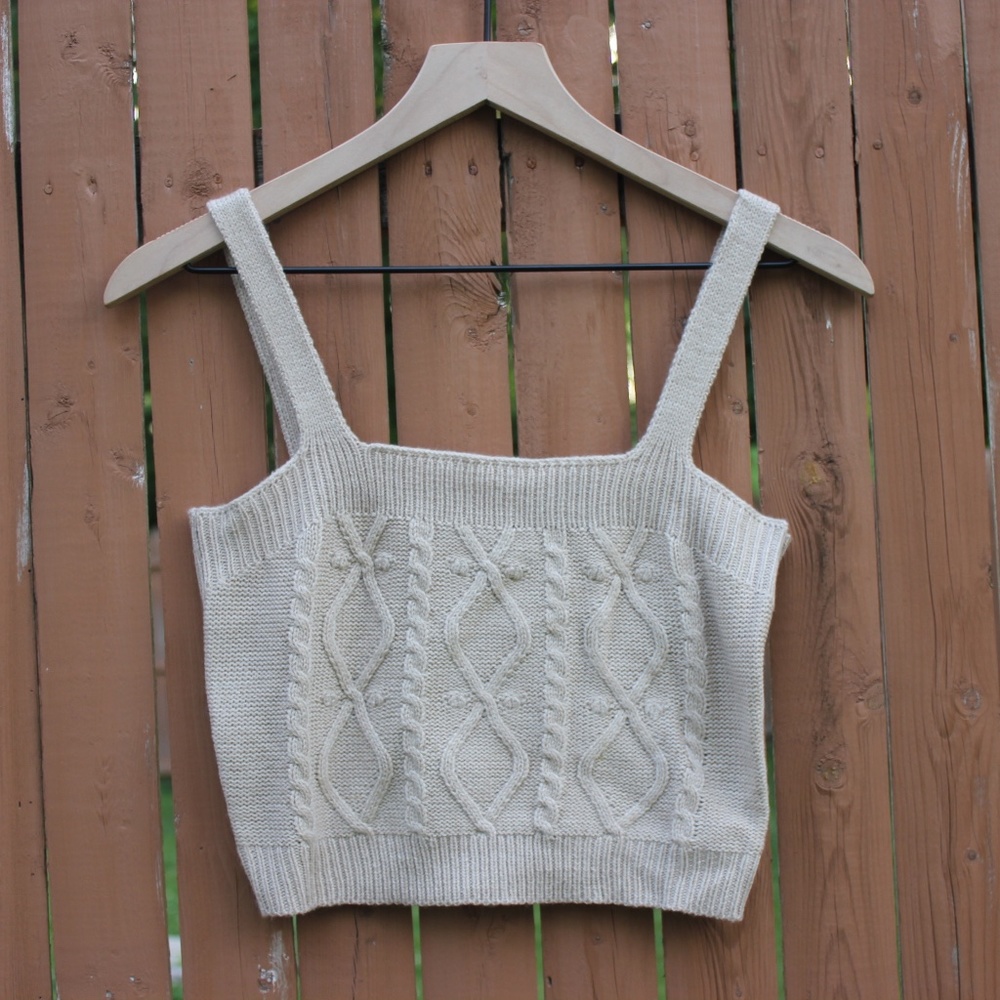 Arizona Jean Company Cream Cable knit Sweater Crop Top